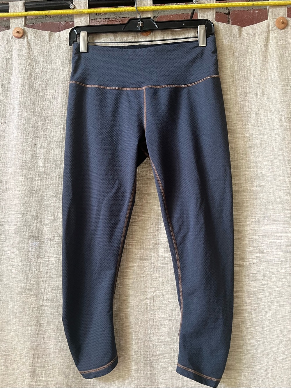 PrAna Capri cropped length leggings tights textured GR8 condition! M
